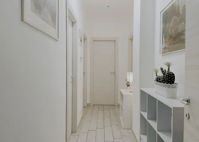 My Dream -123m2 - Parcheggio Gratuito - Metro B Apartamento