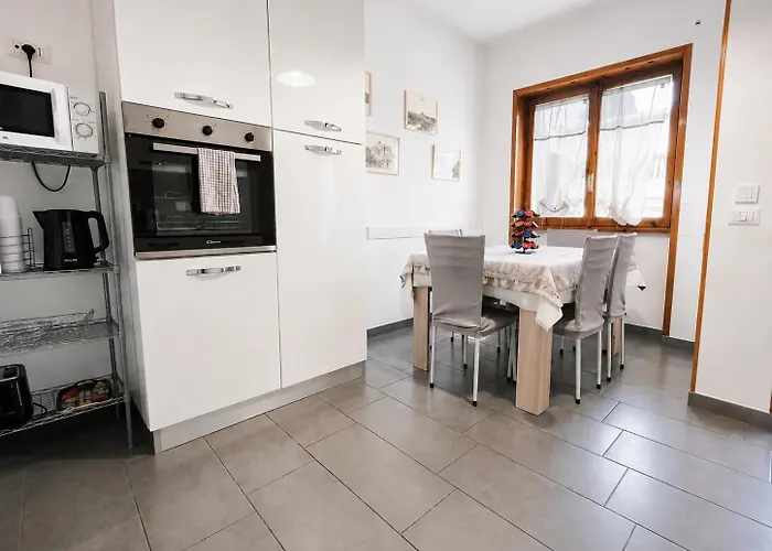 Apartmán My Dream - 123 M2 - Parking & Metro